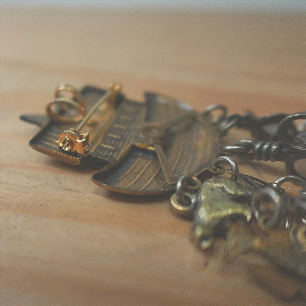 Vintage Noah's‎ Ark Brooch or Pendant Bronze & Silver Tone 4 inch Dangle Jewelry